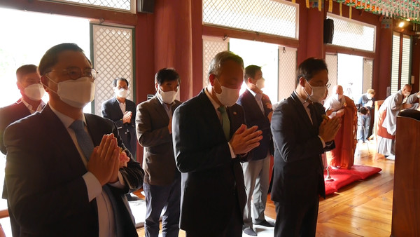 쌍계사 봉축법요식 모습.