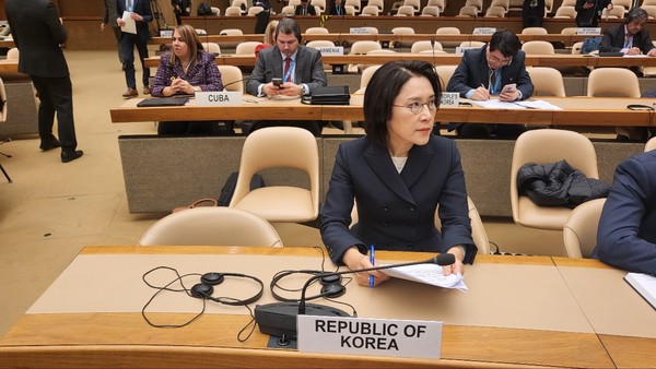 유엔 군축회의 참석한 한국·쿠바·북한 대표