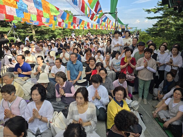 오대산 적멸보궁서 열린 ‘70년 만의 보살계 수계산림법회’ / 사진=BBS 최승한기자
