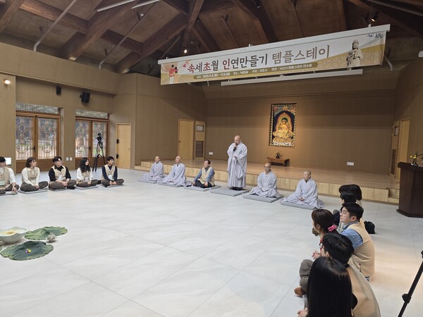 ���Ӽ� �ʿ� �ο������, ����翡�� �� û���� ������ / ����=BBS �ֽ��� ����