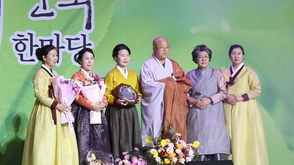 BBS���ұ������ ���� ������ '��16ȸ �������ȭ�Ѹ���'. �뵵�缱��ȸ ���� ȸ��. BBS.&nbsp;