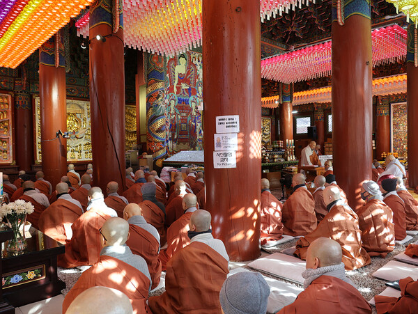 월정사 동안거 결제, 만월선원 등 4개 선원 62명 수좌 스님 정진 / 사진=월정사