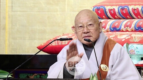 조계종 종정 중봉 성파 대종사(영축총림 통도사 방장)