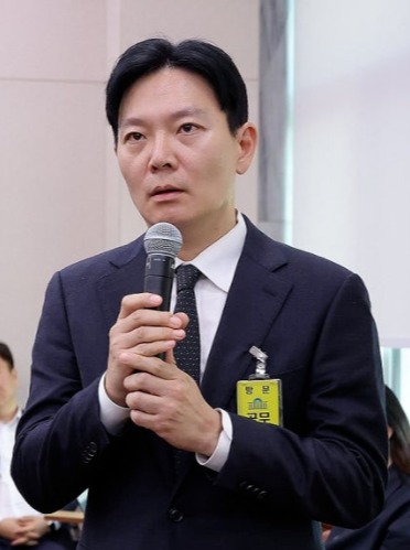 [오늘의 뉴스종합] 박상용 검사의 전화 통화 녹음 파일 공개로 검찰 수사 조작 밝혀지나? 국무회의에서 26조 2천억원 규모 추가경정예산안 의결...국회에 추경안 제출