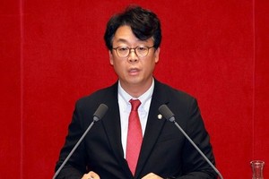 <b>곽규택</b> "<b>정청래</b> 법사위원장의 사과 요구는 '코미디'...발언 정지 권한 없...