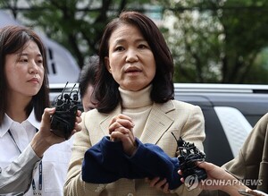 <b>이진숙 공소시효 논란</b>…"6개월 아닌 10년" vs "신속수사 기본"