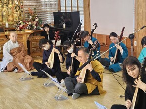 "천상의 소리"...청계사, 제5기 비파 연주자 양성 교육 회향 - 뉴스 썸네일 이미지